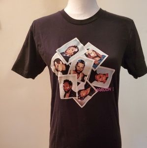 Maroon 5 red pill blues tour tshirt size S